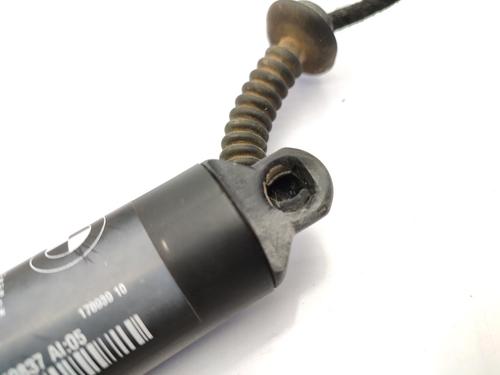 Used Tailgate lift support BMW X1 (F48) sDrive 16 d (116 hp) 23741967