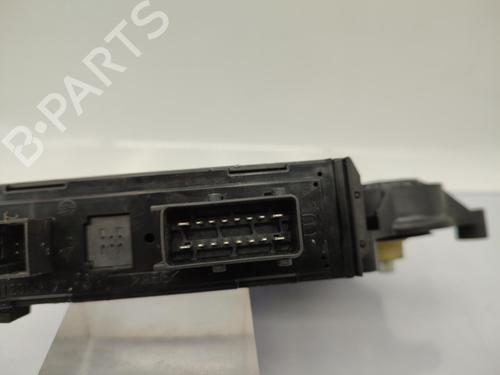 Left front window motor PEUGEOT 307 Break (3E) 2.0 HDI 90 | BP23677339E21 - Image 3