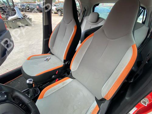 Seats set TOYOTA AYGO (_B4_) 1.0 (KGB40) | BP36986066C78 - Image 30