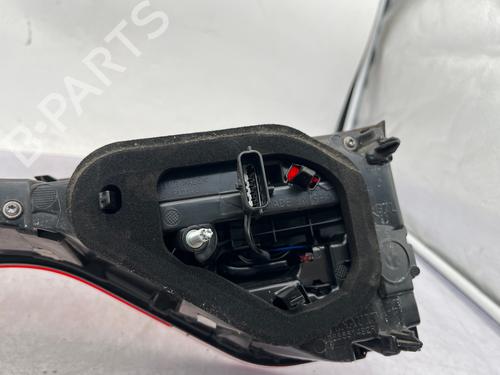 Used Left tailgate light Left tailgate light 36819070 36819070
