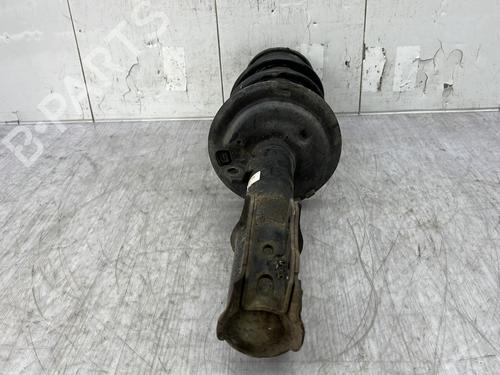 Used Left front shock absorber Left front shock absorber TOYOTA YARIS (_P13_) 1.0 (KSP130_, KSP130) (69 hp) 32312189 32312189