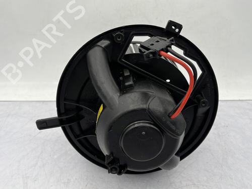 Heater blower motor VW GOLF VI (5K1) 2.0 TDI | BP23878646M62 