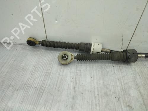 Used Gear lever Gear lever RENAULT LAGUNA III Grandtour (KT0/1) 2.0 dCi (KT07, KT0J, KT14, KT1A, KT1S) (131 hp) 25746631 25746631