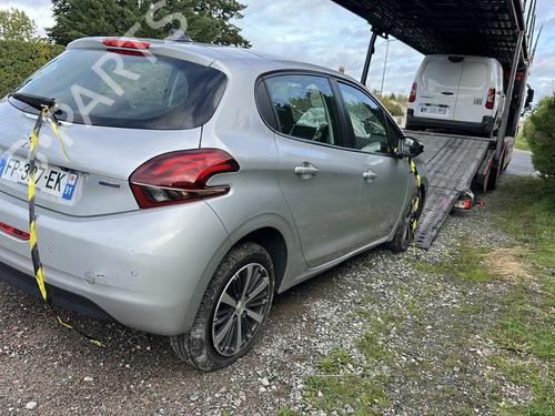 Used Parts PEUGEOT 208 I (CA_, CC_) 1.2 VTI 82 4835988