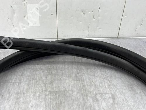 Rubber door seal NISSAN MICRA V (K14) 0.9 IG-T | BP23753190C142