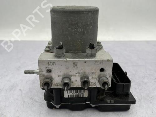 ABS pump PEUGEOT 5008 (0U_, 0E_) 1.6 HDi | BP23721835M43