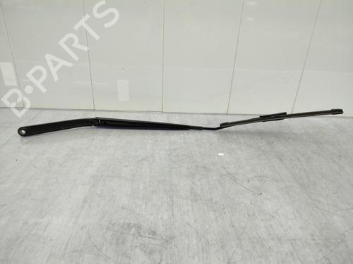 Front windshield wiper arm RENAULT CLIO IV (BH_) 0.9 TCe 90 (BHNF, BHMA, BHMH, BHJK, BHJR) | BP23695991C143 