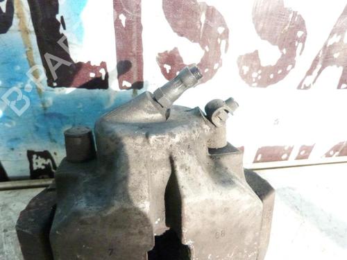 Right front brake caliper BMW 5 Touring (E61) 525 d | BP23690115M104 