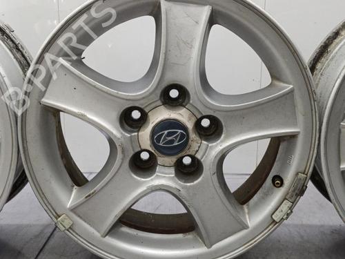 Felgsett Felgsett HYUNDAI SANTA FÉ I (SM) 2.0 CRDi 4x4 (125 hp) 26168485 26168485