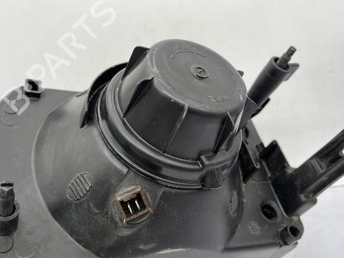 Right headlight RENAULT TRAFIC Van (T_, P_, V_) 2.1 D | BP27236880C29 