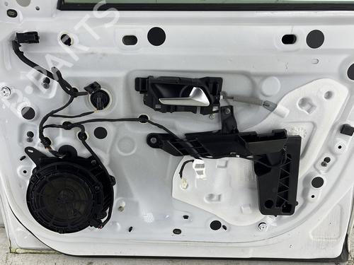 Right front door OPEL CORSA F (P2JO) 1.5 (68) | BP23979533C3 
