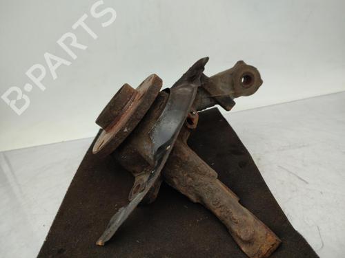 Used Right front steering knuckle Right front steering knuckle FIAT STILO (192_) 1.9 JTD (192_XE1A) (115 hp) 23665965 23665965