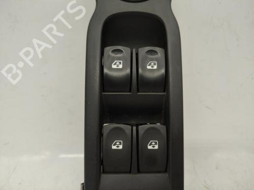 Used Left front window switch RENAULT MODUS / GRAND MODUS (F/JP0_) 1.6 (JP03, JP0B, JP0U, JP0Y, JP1G) (112 hp) 23729065