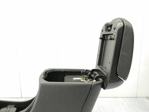 Used Middle console Middle console CHEVROLET CRUZE (J300) 2.0 CDI (163 hp) 23728433 23728433
