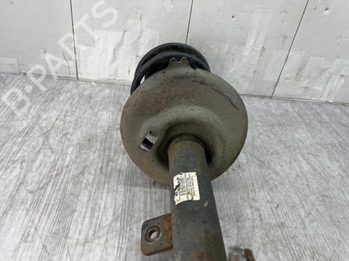 Used Right front shock absorber Right front shock absorber PEUGEOT 3008 I MPV (0U_) 1.6 HDi (112 hp) 38425684 38425684