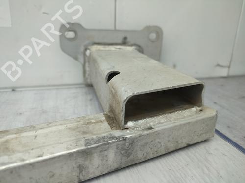 Crossmember PEUGEOT 3008 II SUV (MC_, MR_, MJ_, M4_) 1.6 BlueHDi 120 | BP29003201C162