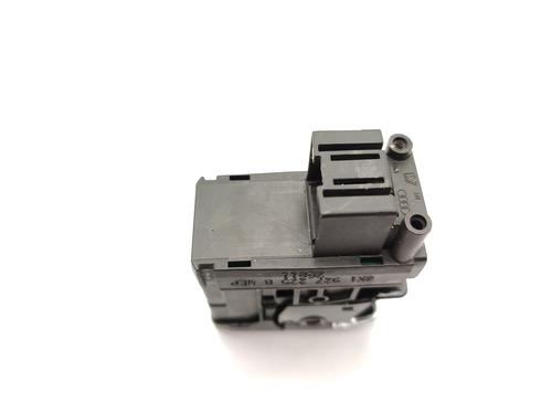 Switch AUDI A5 (8T3) 3.0 TDI quattro | BP23760479I30 