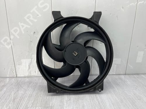 Used Radiator fan Radiator fan 38258398 38258398