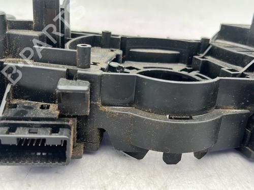 Steering column stalk TOYOTA HILUX VIII Pickup (_N1_) 2.4 D 4WD (GUN125_, GUN125R) | BP30777685I23