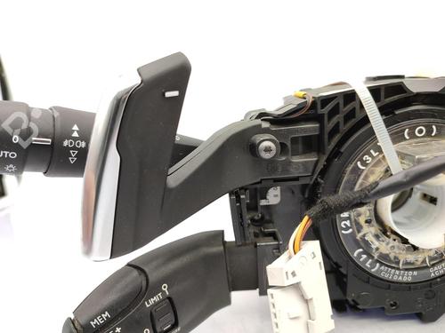 Steering column stalk PEUGEOT 308 SW II (LC_, LJ_, LR_, LX_, L4_) 1.2 THP 130 | BP23739724I23 