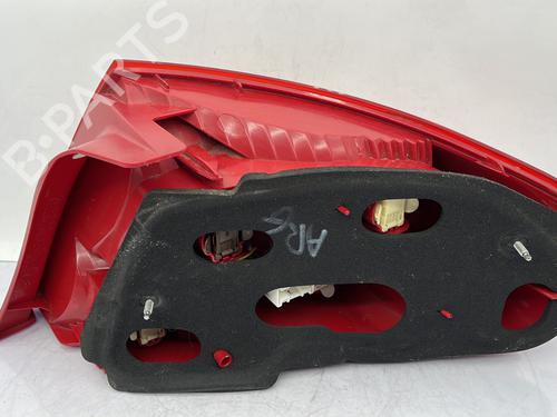 Left taillight PEUGEOT 407 (6D_) 1.6 HDi 110 (6D9HZC, 6D9HYC) | BP23662961C34 
