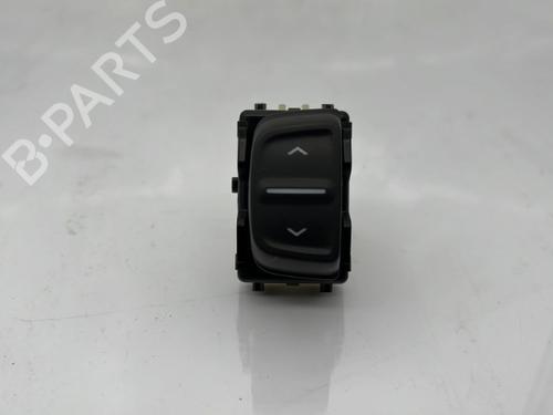 Used Switch DACIA SANDERO II TCe 90 (B8M1, B8MA, B8AC) (90 hp) 23758577