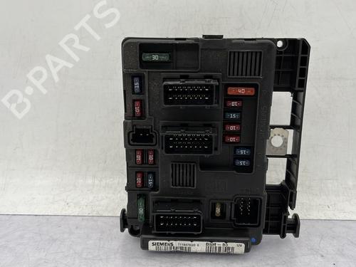Used Fuse box CITROËN XSARA PICASSO (N68) 1.8 16V (115 hp) 27397996