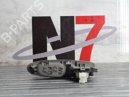 Used Right front window switch Right front window switch NISSAN ALMERA TINO (V10) 2.2 dCi (115 hp) 23669268 23669268