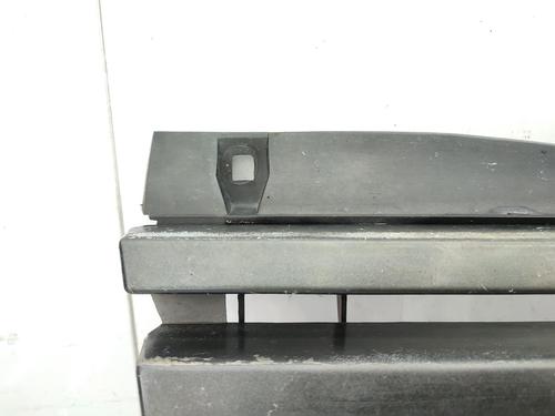 Grille PEUGEOT 205 II (20A/C) 1.7 Diesel | BP23719919C40