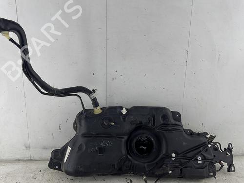 Used Fuel tank PEUGEOT 3008 II SUV (MC_, MR_, MJ_, M4_) 1.5 BlueHDi 130 (131 hp) 27212884