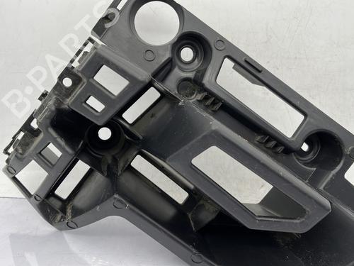 Used Rear bumper bracket Rear bumper bracket PEUGEOT 3008 II SUV (MC_, MR_, MJ_, M4_) 1.6 BlueHDi 120 (120 hp) 25890484 25890484