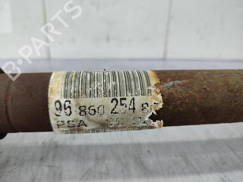 Used Right front driveshaft PEUGEOT 208 I (CA_, CC_) 1.6 HDi (92 hp) 23729498