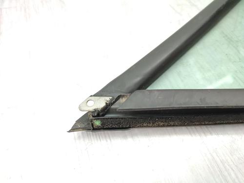 Vidro triangular frente direito Vidro triangular frente direito PEUGEOT 407 SW (6E_, 6D_) 2.0 HDi 135 (136 hp) 23741086 23741086