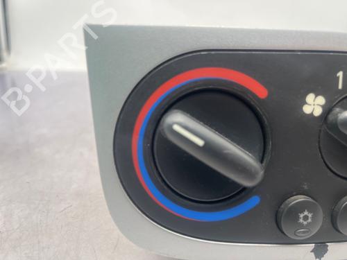 Climate control OPEL TIGRA TwinTop (X04) 1.4 (R97) | BP36875111I5  - Image 5