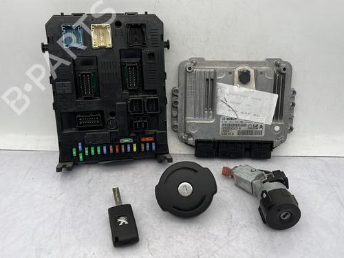 Module électronique PEUGEOT 308 I (4A_, 4C_) 1.6 HDi (90 hp) 23663287