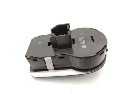 Used Headlight switch OPEL CORSA D (S07) 1.0 (L08, L68) (65 hp) 23752124
