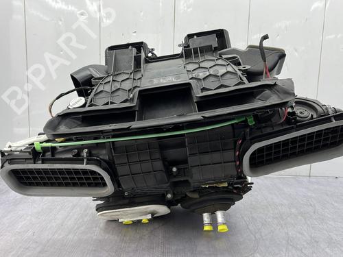 Used Heater matrix box RENAULT MEGANE III Grandtour (KZ0/1) 1.5 dCi (KZ09, KZ0D, KZ1G, KZ29, KZ14, KZ1W, KZ10, KZ1F,... (110 hp) 31713821