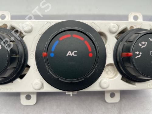 Used Climate control Climate control RENAULT MASTER III Van (FV) 2.3 dCi 100 FWD (FV0A, FV0B, FV0G, FV0K, FV0H) (101 hp) 40443332 40443332