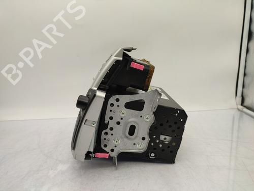 radio-toyota-yaris-_p9_-2005-2006-2007-2008-2009-2010-2011-2012-2013-2014-23683668 main image