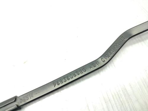 Front windshield wiper arm CITROËN C3 II (SC_) 1.2 VTi 82 | BP23742009C143 - Image 6