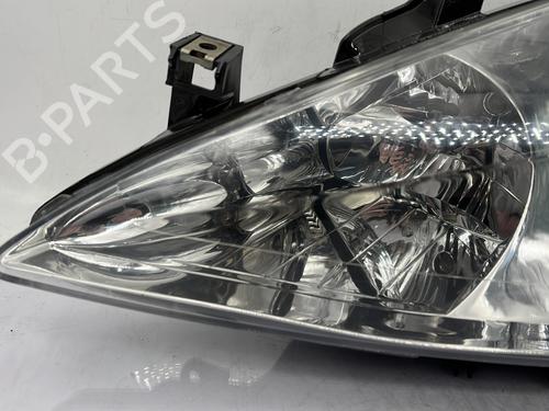 Left headlight PEUGEOT 307 Break (3E) 1.4 16V | BP30129213C28