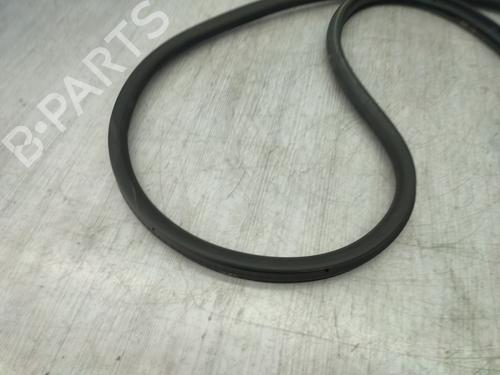 Rubber door seal CITROËN C5 AIRCROSS (A_) 1.2 PureTech 130 (ARHNSJ) | BP25977875C142
