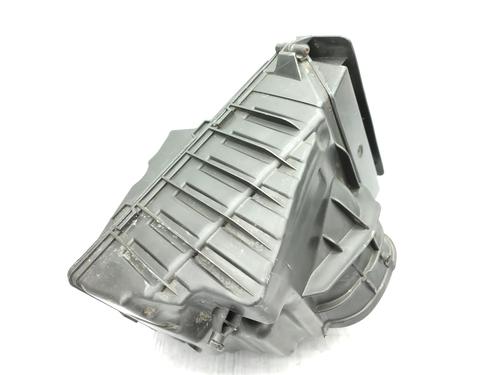 Used Air filter box Air filter box RENAULT MEGANE III Grandtour (KZ0/1) 1.5 dCi (KZ09, KZ0D, KZ1G, KZ29, KZ14, KZ1W, KZ10, KZ1F,... (110 hp) 23741746 23741746