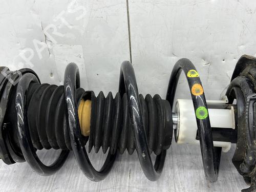Used Left front shock absorber Left front shock absorber FORD FIESTA VI (CB1, CCN) 1.0 EcoBoost (100 hp) 23760790 23760790
