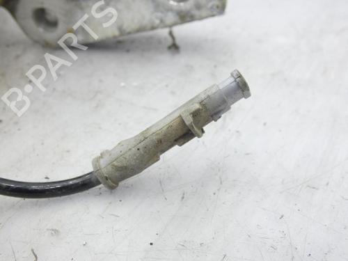 Used Right front steering knuckle OPEL VECTRA C GTS (Z02) 1.9 CDTI (F68) (120 hp) 23670575