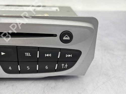 radio-renault-megane-iii-hatchback-bz01_-b3_-2008-23753695 main image