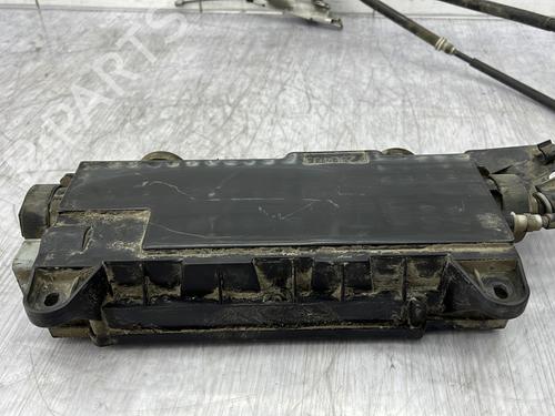 Electric handbrake RENAULT SCÉNIC II (JM0/1_) 1.9 dCi (JM0G, JM12, JM1G, JM2C) | BP29839265E5