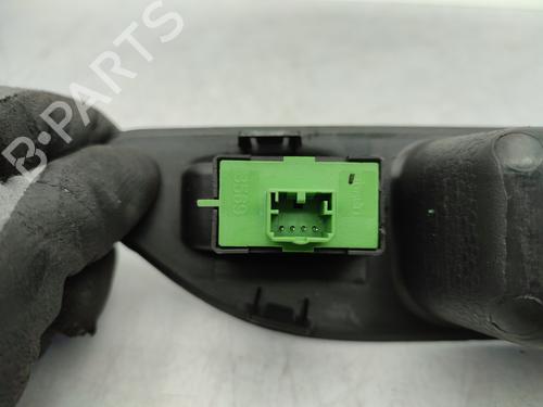 Used Right front window switch Right front window switch FIAT TIPO Hatchback (356_, 357_) 1.3 D (356HXH1A) (95 hp) 27171527 27171527