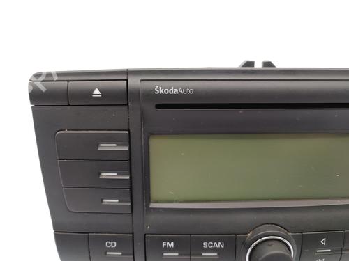 Radio SKODA OCTAVIA II (1Z3) 2.0 TDI 16V | BP23752490E6 