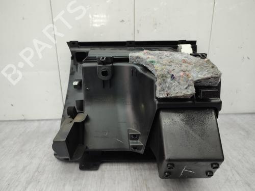 Glove box PEUGEOT 3008 II SUV (MC_, MR_, MJ_, M4_) 1.6 BlueHDi 120 | BP23749554C95 